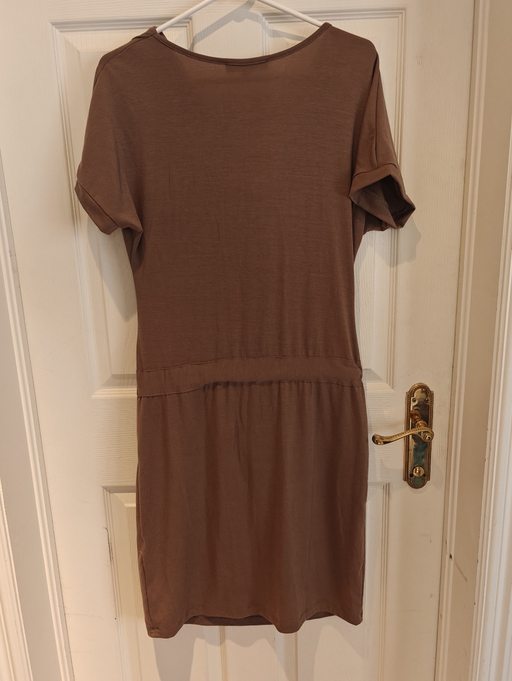 JESSICA Cowl Neck Dress With Cargo Pockets And Tie At Front - Picture 3 of 5